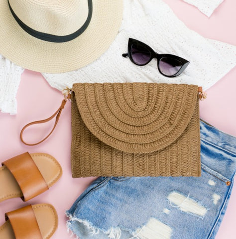 Large Straw Clutch - Mocha